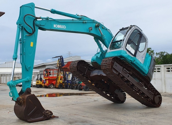 ขายด่วนรถนอก รถแบคโฮKOBELCO-SK200SRชั่วโม่งทำงานน้อยรถนอกเพิ่งนำเข้ามาเอกสารชุดจดทะเบียนยังไม่เคยใช้งานในเมืองไทยเลย