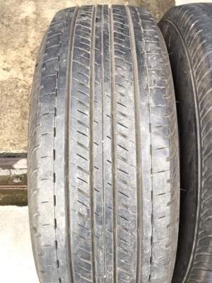 ขายบริสโตน.215/70/15ปี2118 ดอกยาง90\%+ ไร้ตำหนิ โทร0879050181.ส่งได้ทั่วไทย