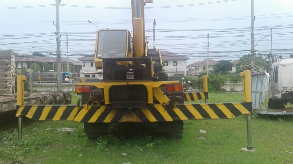 รถเครน 4ล้อ ขนาด20ตัน KATO KR20H พร้อมใช้ เอกสารเล่มทะเบียน จัดแน็นใด้1ล้าน