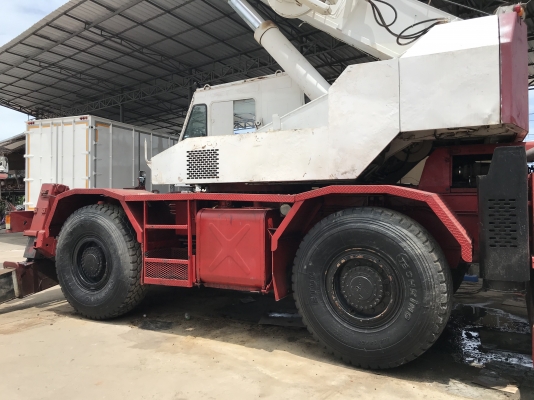 เครนTADANO4ล้อ 25ตัน m5 พร้อมเล่มทะเบียนปี2551 เครนTADANO4ล้อ 25ตัน m5 พร้อมเล่มทะเบียนปี2551