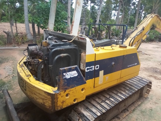 ขายKOMATSU PC30-6 ราคา 165,000