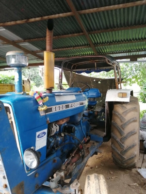 รถไถฟอร์ด 5000 T1 ผานพร้อม ใบดันพร้อม รถไถฟอร์ด 5000 T1 ผานพร้อม ใบดันพร้อม