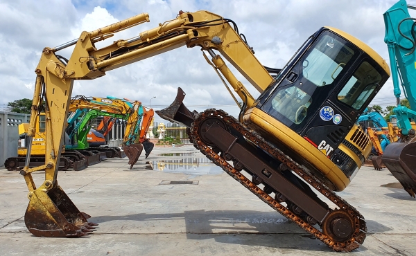 ขายด่วน600,000บาทรถแบคโฮCAT308-Bรถนอกเพิ่งนำเข้าจากญี่ปุ่นเดิมๆออโต้คันเร่งเต่าต่ายชั่วโม่งทำงานน้อยรถยังไม่เคยใช้งานในเมืองไทยเลย