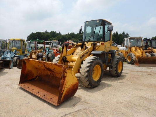 รถตัก KOMATSU : WA100-3