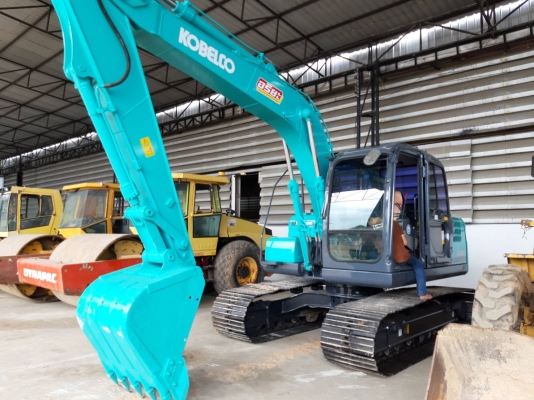 KOBELCO  SK140lc-8  ราคา1,750,000บาท ปั่มแรง ไฟฟ้าเต็ม เร็วแรงไม่โหลดบูมอาร์สวยเอวแน่นช่วงล่างเต็มเอกสารอินวอย 081-989-1989 หรั่งครับ