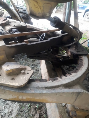 ขายรถเกรด และรถบด แพคคู้ CATERPILLAD 12G + รถบดสั่น