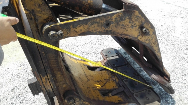 ปากคีบแคล้มหนีบกลมญี่ปุ่น CASCADE PEPER ROLL CLAMP ขนาด 2500 kg สภาพสวยพร้อมใช้ ปากคีบแคล้มหนีบกลมญี่ปุ่น CASCADE PEPER ROLL CLAMP ขนาด 2500 kg สภาพสวยพร้อมใช้