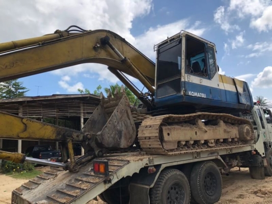 ขายKOMATSU PC200-5 มี3คันๆละ350,000/400,000/500,000