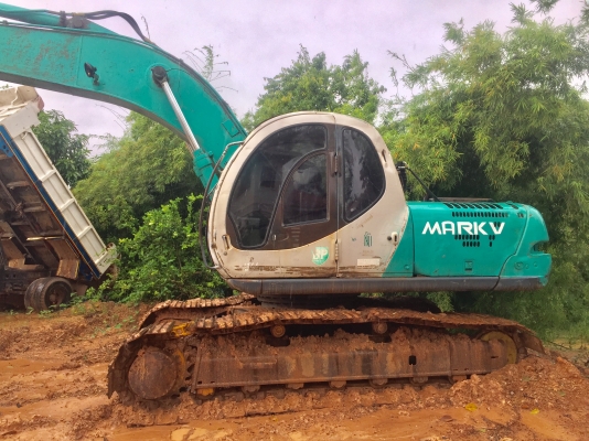 KOBELCO MARK 5 SK 200 เอกสารใบอินวอย รถบอดี้สวย เครื่องเดิมปั๊มเดิมๆ พร้อมทำงานได้เลยครับ ทำงานเร็วไม่โหลด ช่วงล่างโซ่ใหม่ ราคาต่อรองได้นะครับ