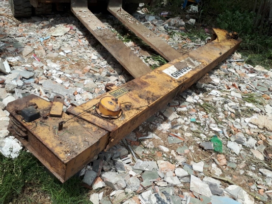 ขาย บูม อาร์ม เครน ขนาด 3 ตัน 2 ท่อน เก่าญี่ปุ่นแท้ เพียง 23,000 บาท