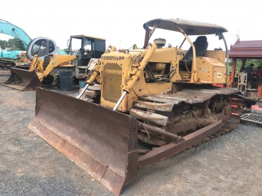 ขาย 350,000 แทรคเตอร์ CAT D4 E แผ่นตีนเป็ด เครื่องดี เกียร์แรง ช่วงล่างแน่น รถพร้อมใช้งาน รถอยู่ ปทุมธานี 090-772-3710 090-772-3708 ขาย 350,000 แทรคเตอร์ CAT D4 E แผ่นตีนเป็ด เครื่องดี เกียร์แรง ช่วงล่างแน่น รถพร้อมใช้งาน รถอยู่ ปทุมธานี 090-772-3710 090-772-3708