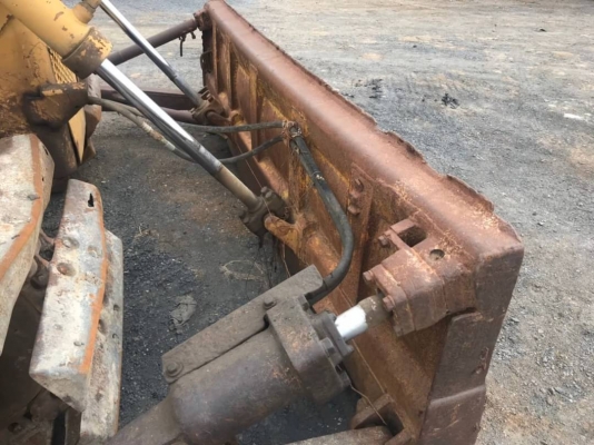 ขาย 350,000 แทรคเตอร์ CAT D4 E แผ่นตีนเป็ด เครื่องดี เกียร์แรง ช่วงล่างแน่น รถพร้อมใช้งาน รถอยู่ ปทุมธานี 090-772-3710 090-772-3708 ขาย 350,000 แทรคเตอร์ CAT D4 E แผ่นตีนเป็ด เครื่องดี เกียร์แรง ช่วงล่างแน่น รถพร้อมใช้งาน รถอยู่ ปทุมธานี 090-772-3710 090-772-3708