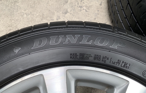 ล้อแม็ก Toyota Camry ขอบ 17 (ลาย 9 ก้าน) พร้อมยาง 215-55-17 Dunlop ปี 15