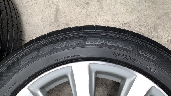 ล้อแม็ก Toyota Camry ขอบ 17 (ลาย 9 ก้าน) พร้อมยาง 215-55-17 Dunlop ปี 15