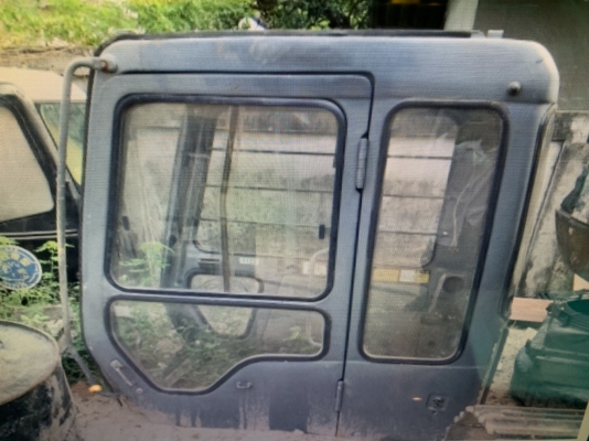 ขายด่วนหัวเก๋งแม็คโค ของ ฮิตาชิ ex200-2และex200-3 ราคา 28000บาท ต่อรองได้ เจ้าของขายเอง