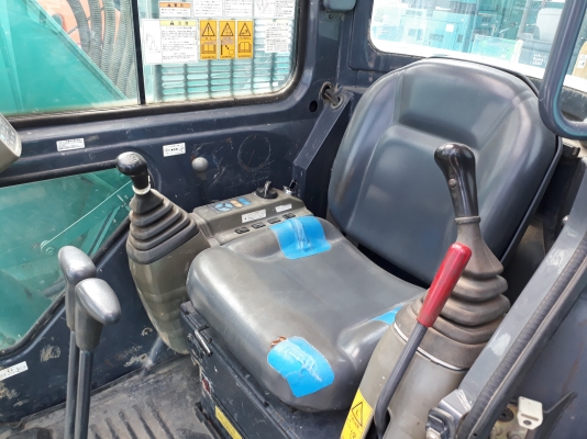 รถขุด KOBELCO : SK75UR-3ES ปี2006 รถขุด KOBELCO : SK75UR-3ES ปี2006