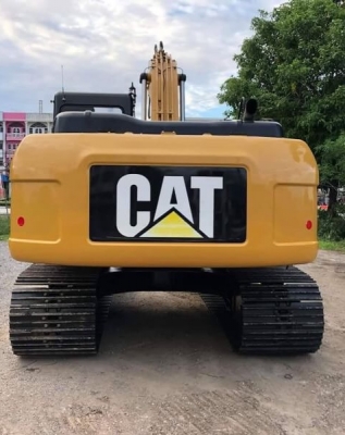 ขาย 320 D2 ทำงาน 7,XXX กว่าชั่วโมง รถพร้อมใช้ ขาย 320 D2 ทำงาน 7,XXX กว่าชั่วโมง รถพร้อมใช้