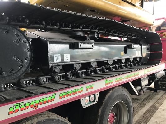 ขาย KOMATSU PC130-8 กล้องหลัง สภาพสวยๆ 3300 ชั่วโมง(PM7000ชม) ชมรถได้ทุกวัน สนใจติดต่อ 081-4283210