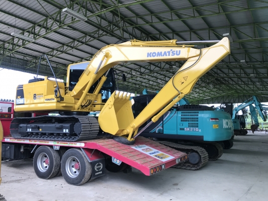ขาย KOMATSU PC130-8 กล้องหลัง สภาพสวยๆ 3300 ชั่วโมง(PM7000ชม) ชมรถได้ทุกวัน สนใจติดต่อ 081-4283210