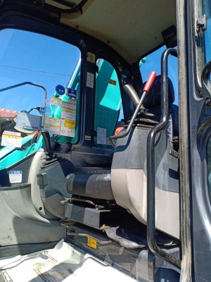 ขายจ้า..KOBELCO SK135SR-2 YY05. เก่านอกแท้ เดิมๆๆสภาพสวย มีลายแย๊ก ใช้งานมา6,xxxชั่วโมง โทร 089-3818694 จ๊อย ขายจ้า..KOBELCO SK135SR-2 YY05. เก่านอกแท้ เดิมๆๆสภาพสวย มีลายแย๊ก ใช้งานมา6,xxxชั่วโมง โทร 089-3818694 จ๊อย