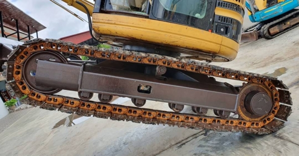 CAT 308-B รถนอกเพิ่งนำเข้าจากญี่ปุ่นขาย600,000บาท  ออโต้คันเร่ง  ตัวเดินเต่ากระต่ายดี  ชั่วโม่งทำงานน้อย  รถยังไม่เคยใช้งานในเมืองไทย  บูมอาร์มสวย  ช่วงล่างเต็ม  เอวเเน่นเครื่องดี  ปั้มดีไ  ฟฟ้าครบ  ซีเรียสสูง  เร็วเเรงไม่โหลด  รถสวยสถาพเดิมๆดี  รถพร้อมใช