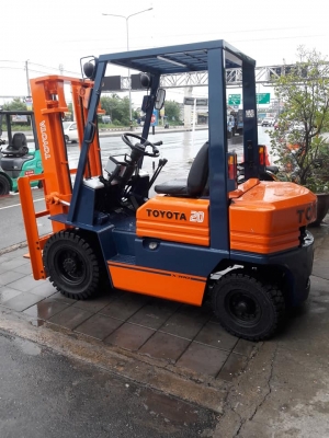 ขายถูก รถยกเก่าญี่ปุ่น TOYOTA 5FD20