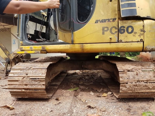 ขายKOMATSU PC60-7 ระบบไฟเต็มเอกสารเล่มทะเบียนราคา 520,000 ขายKOMATSU PC60-7 ระบบไฟเต็มเอกสารเล่มทะเบียนราคา 520,000
