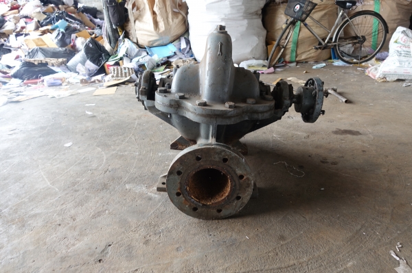 ขายหัวปั๊มน้ำแรงเหวี่ยง แรงดันสูง ขนาดเข้า 8นิ้ว ออก 6นิ้ว  ใบพัดทองเหลือง สภาพสวย หมุนนิ่ม พร้อมใช้งาน