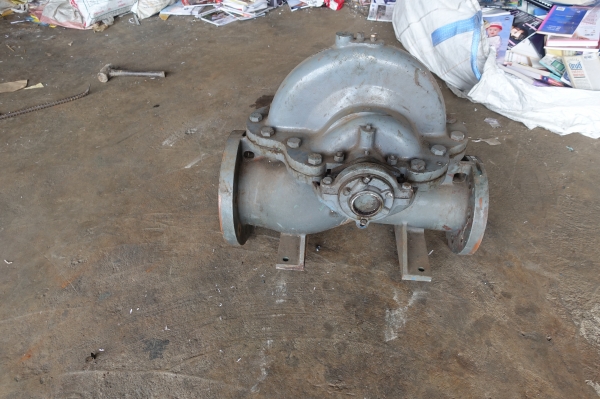 ขายหัวปั๊มน้ำแรงเหวี่ยง แรงดันสูง ขนาดเข้า 8นิ้ว ออก 6นิ้ว  ใบพัดทองเหลือง สภาพสวย หมุนนิ่ม พร้อมใช้งาน