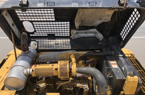 ขายรถขุด CAT 330B ลายหัวกระแทก นำเข้าเองจากญี่ปุ่น สภาพสวยพร้อมใช้ มีVDOการทำงานครับ