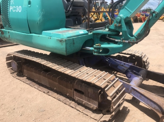 ขายรถขุด KOMATSU PC30-7E ปากคีบ (3,xxx ชั่วโมง) นำเข้าเองจากญี่ปุ่น สภาพพร้อมใช้ มีVDOการทำงานครับ