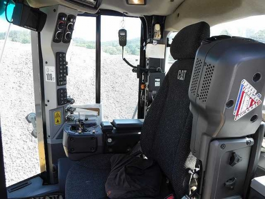 ขายรถตักล้อยาง CAT 966K ☎️062-709-1747