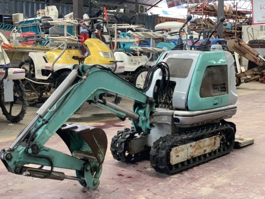 รถขุดเล็ก KOBELCO SS1