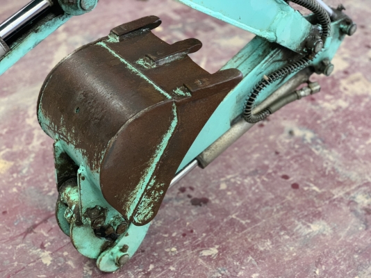 รถขุดเล็ก KOBELCO SS1