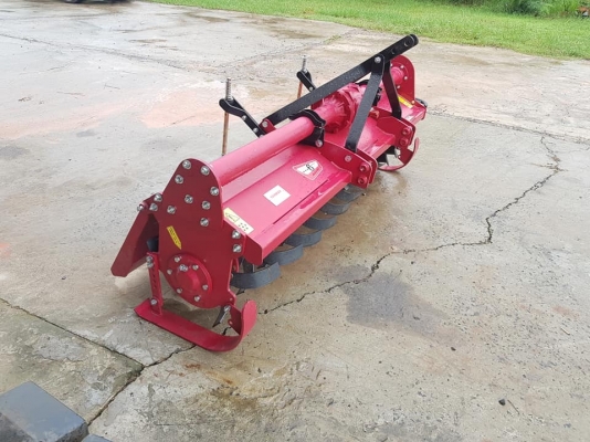 โรตารี่ยันม่า 180  ของใหม่ยังไม่เคยใช้งาน พร้อมใช้ยอยครบ