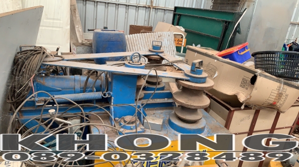 ขายด่วน เครืองดัดเหล็ก พร้อมอุปกรณ์ ครบ พร้อมใช้งาน ขาย 190000 บาท