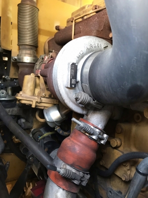 ขายรถตัก CATERPILLAR 938K ยกสูง 4.50 เมตร นำเข้าจากญี่ปุ่น พร้อมใช้ครับ ติดต่อ 063-9316985 ID LINE : 0639316985 ครับ