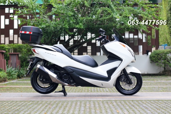 Forza 300 รถสวย ราคาเบาๆ 89,500-เท่านั้น