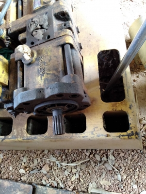 ขายปั้มไฮโดรลิค K3V ถอดจาก 120 Mark 3