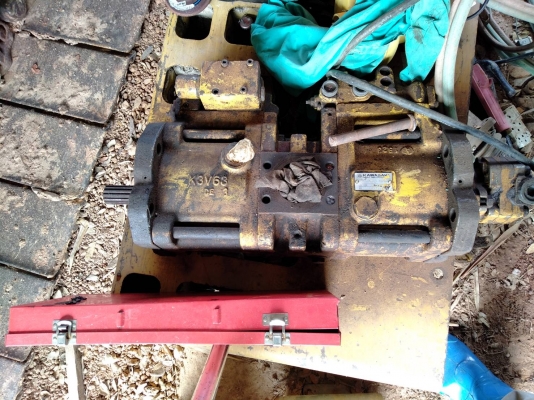 ขายปั้มไฮโดรลิค K3V ถอดจาก 120 Mark 3