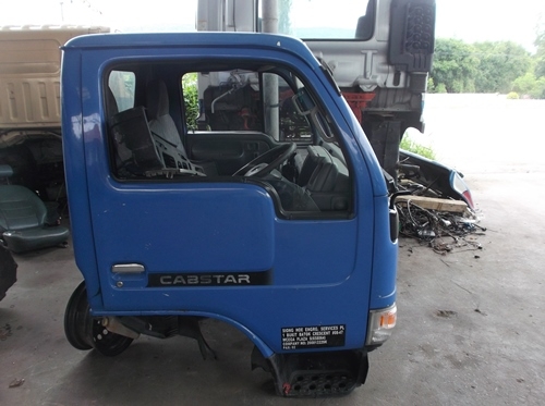 ขายหัวเก๋ง NISSAN หัวเล็ก  ใส่แทน110ได้ หัวนอกสวยๆ อุปกรณ์ครบ
