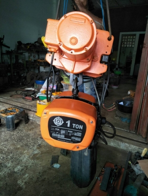 จำหน่าย รอกโซ่ไฟฟ้า รอกสลิงไฟฟ้า อุปกรณ์ต่างๆ