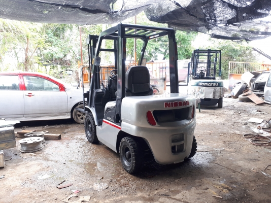 ขายรถโฟล์คลิฟท์ยี่ห้อ NISSAN PL02 ขายรถโฟล์คลิฟท์ยี่ห้อ NISSAN PL02