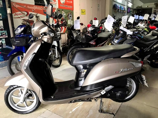 grand filano สีน้ำตาล เครื่องเดิมดี สีพอใช้ 29900