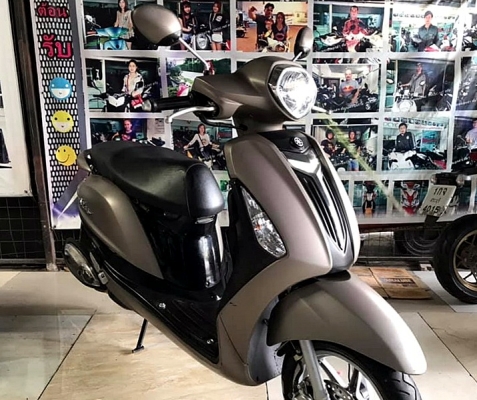 grand filano สีน้ำตาล เครื่องเดิมดี สีพอใช้ 29900