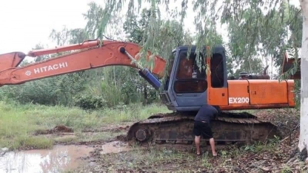 ขาย 595,000 บาท HITACHI EX200-1 เครื่องเดิม ปั้มเดิม โช่หนา เอวแน่น เอกสารเล่มทะเบียน สนใจ โทร 0610710295 สนใจ รายการสินค้า อื่นๆ ที่ เว็ปไชค์ Truck2Hand https://www.truck2hand.com/index.php?actions=content/search&member_id=136193 Facebook ส่วนตั ขาย 595,000 บาท HITACHI EX200-1 เครื่องเดิม ปั้มเดิม โช่หนา เอวแน่น เอกสารเล่มทะเบียน สนใจ โทร 0610710295 สนใจ รายการสินค้า อื่นๆ ที่ เว็ปไชค์ Truck2Hand https://www.truck2hand.com/index.php?actions=content/search&member_id=136193 Facebook ส่วนตั