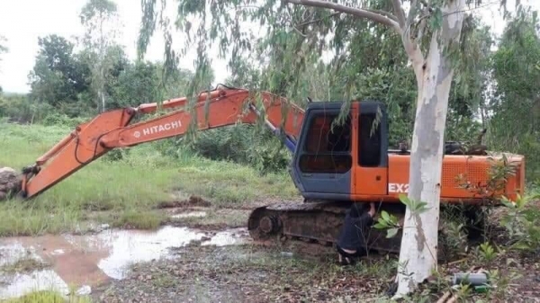 ขาย 595,000 บาท HITACHI EX200-1 เครื่องเดิม ปั้มเดิม โช่หนา เอวแน่น เอกสารเล่มทะเบียน สนใจ โทร 0610710295 สนใจ รายการสินค้า อื่นๆ ที่ เว็ปไชค์ Truck2Hand https://www.truck2hand.com/index.php?actions=content/search&member_id=136193 Facebook ส่วนตั ขาย 595,000 บาท HITACHI EX200-1 เครื่องเดิม ปั้มเดิม โช่หนา เอวแน่น เอกสารเล่มทะเบียน สนใจ โทร 0610710295 สนใจ รายการสินค้า อื่นๆ ที่ เว็ปไชค์ Truck2Hand https://www.truck2hand.com/index.php?actions=content/search&member_id=136193 Facebook ส่วนตั