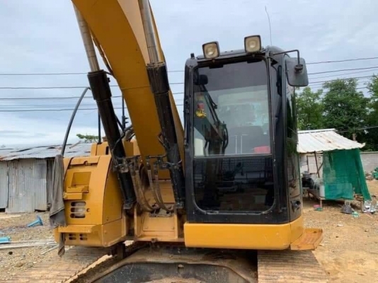 ขายดาว์น 250,000 เก่านอก CATTERPILAR 313C ทำงาน 3,092 ชม สภาพสวยสุดๆ  (มีไลน์หัวเจาะ)  หมายเหตุ.  คงเหลือ.  29 งวด x 30,255 =877,395 บาท  สนใจ   โทร 0610710295  สนใจ รายการสินค้า อื่นๆ ที่ เว็ปไชค์ Truck2Hand https://www.truck2hand.com/index.php?actions=c