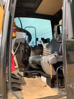 ขายดาว์น 250,000 เก่านอก CATTERPILAR 313C ทำงาน 3,092 ชม สภาพสวยสุดๆ  (มีไลน์หัวเจาะ)  หมายเหตุ.  คงเหลือ.  29 งวด x 30,255 =877,395 บาท  สนใจ   โทร 0610710295  สนใจ รายการสินค้า อื่นๆ ที่ เว็ปไชค์ Truck2Hand https://www.truck2hand.com/index.php?actions=c