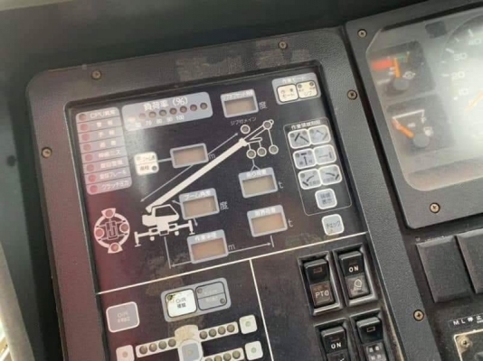 ขายดาว์น 290,000 รถเครน 16 ตัน KOBELCO RK160-2 สภาพเก่านอก ทำงาน 4,xxx ชม   หมายเหตุ.  คงเหลือ.  26 งวด x 35,054 =911,404 บาท  สนใจ   โทร 0610710295  สนใจ รายการสินค้า อื่นๆ ที่ เว็ปไชค์ Truck2Hand https://www.truck2hand.com/index.php?actions=content/sear